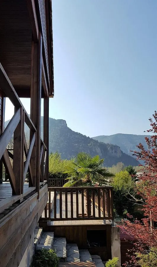 *** Frühstückspension Les Gargouilles Gorges Du Tarn - Millau Frankreich
